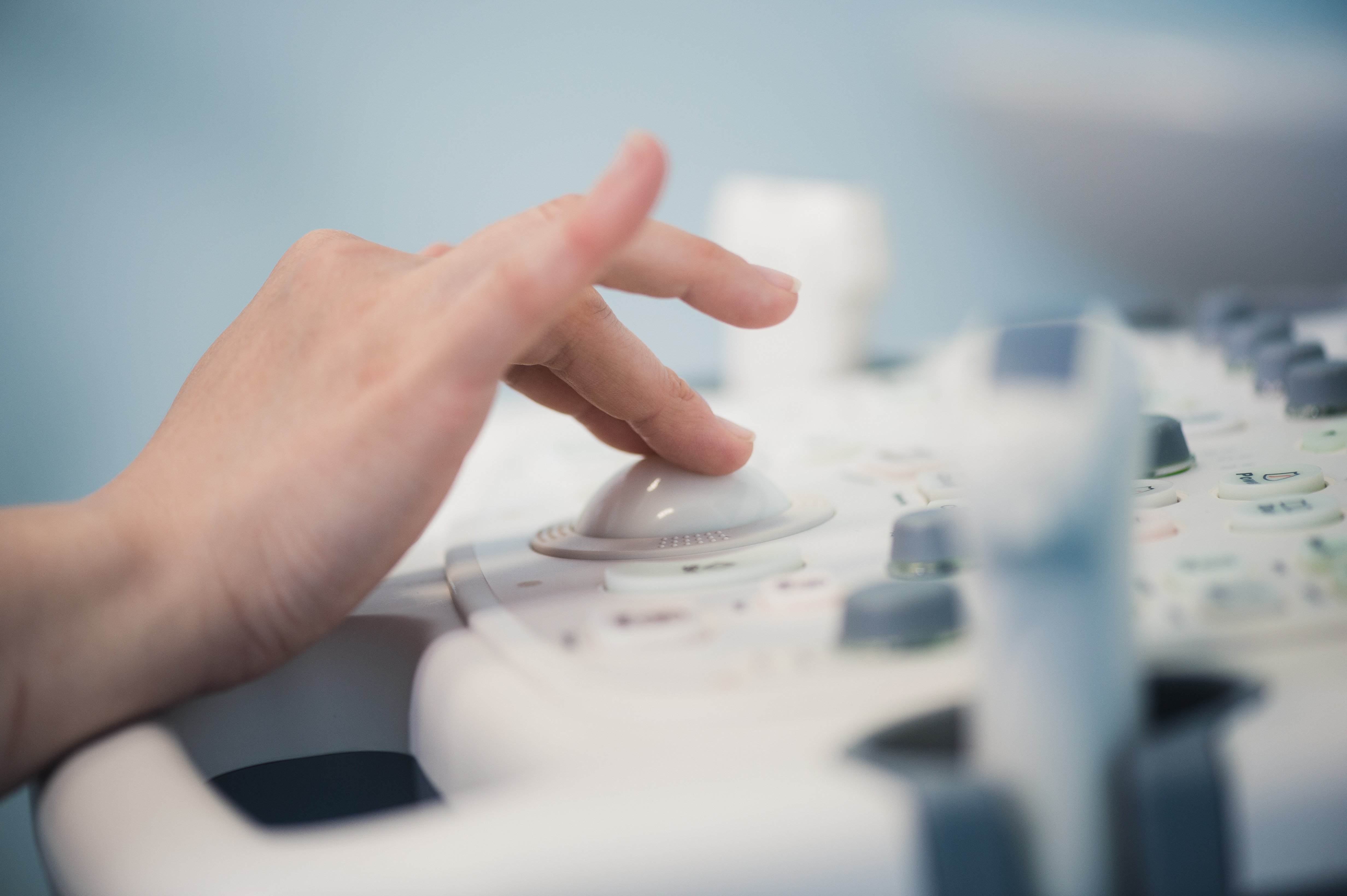 Professional operating ultrasound machine controls